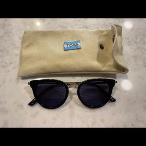 Toms Shiny Black Rey Sunglasses